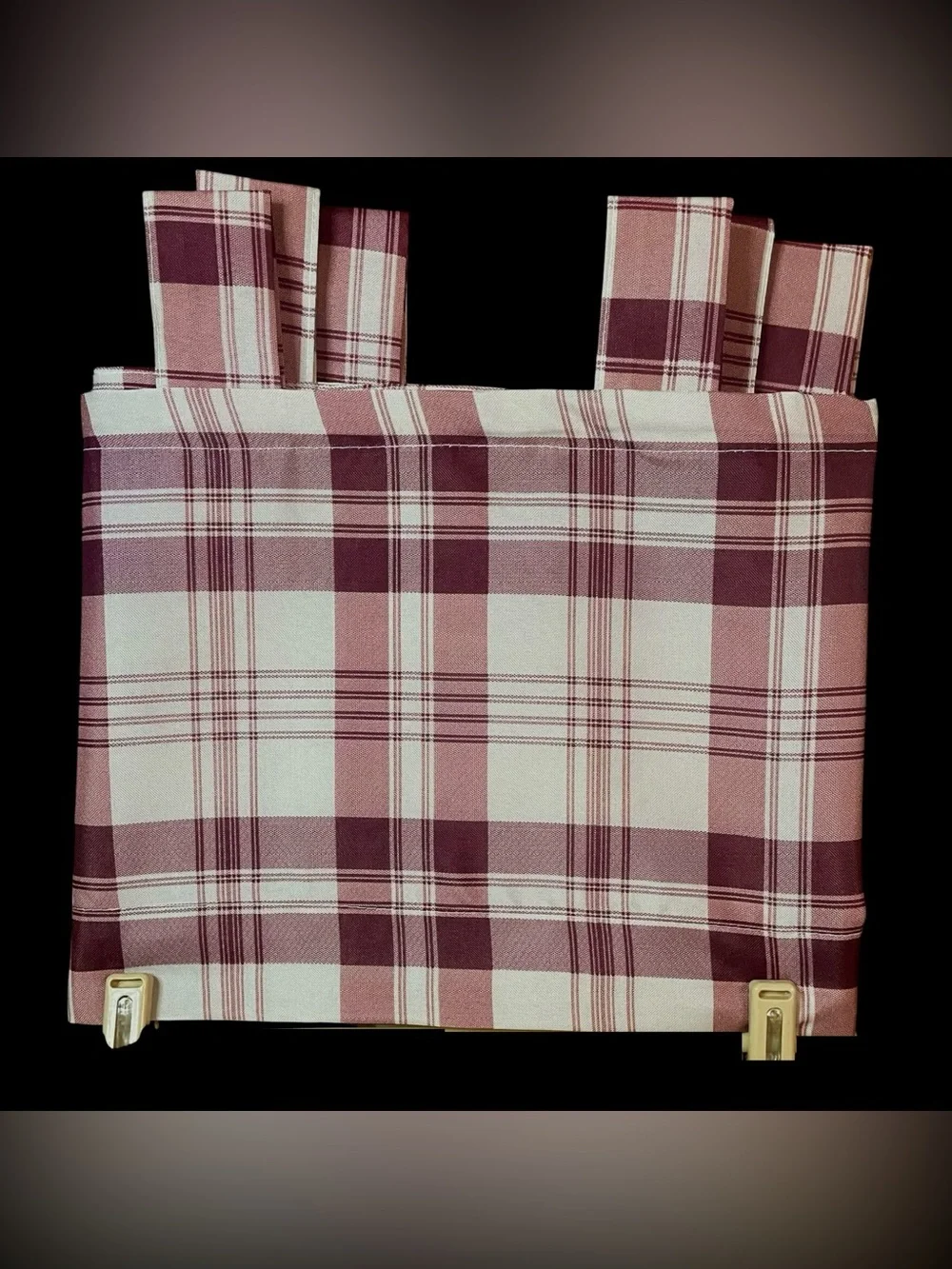 Tab Top Valance Plaid Burgundy Ecru 52 x 14 Lichtenberg No. 918 Kitchen NEW NIP